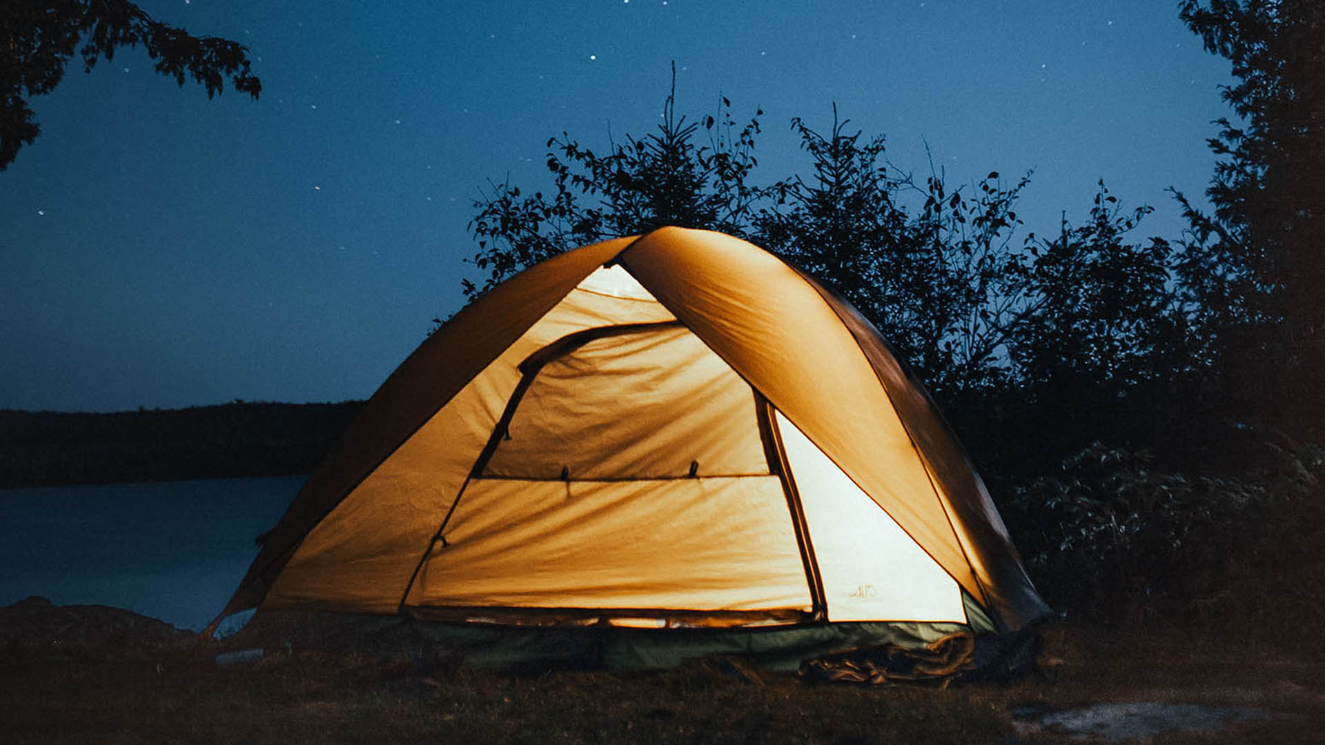 photo-of-tent-at-near-trees-2422265-cr2